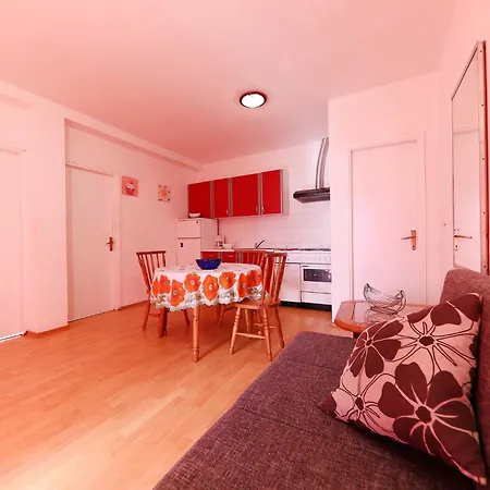 Melita - Comfort Two Bedroom With Terrace And Sea View A2 Apartmán *